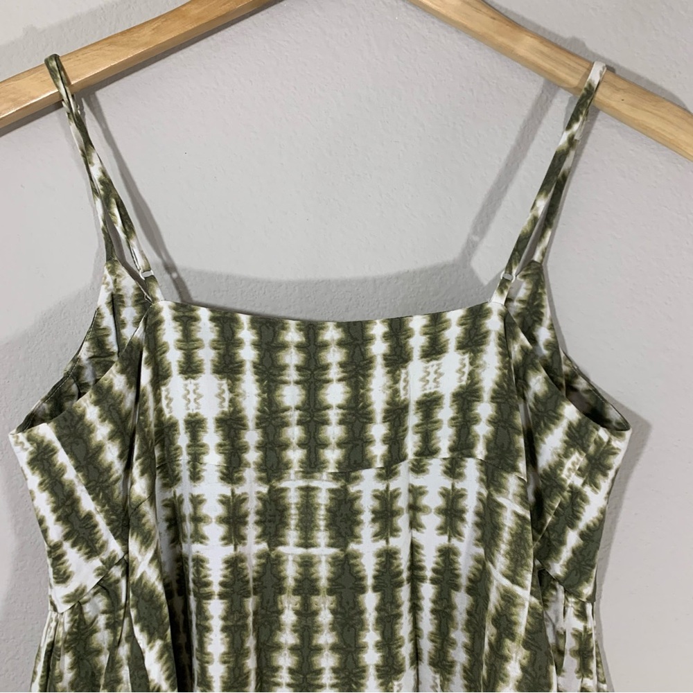 {Urban Outfitters} Green/White Vertical Striped Flowy Mini Sundress • Size S - Picture 4 of 7